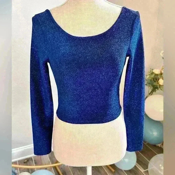 fashion nova royal blue top, size small - Picture 7 of 9